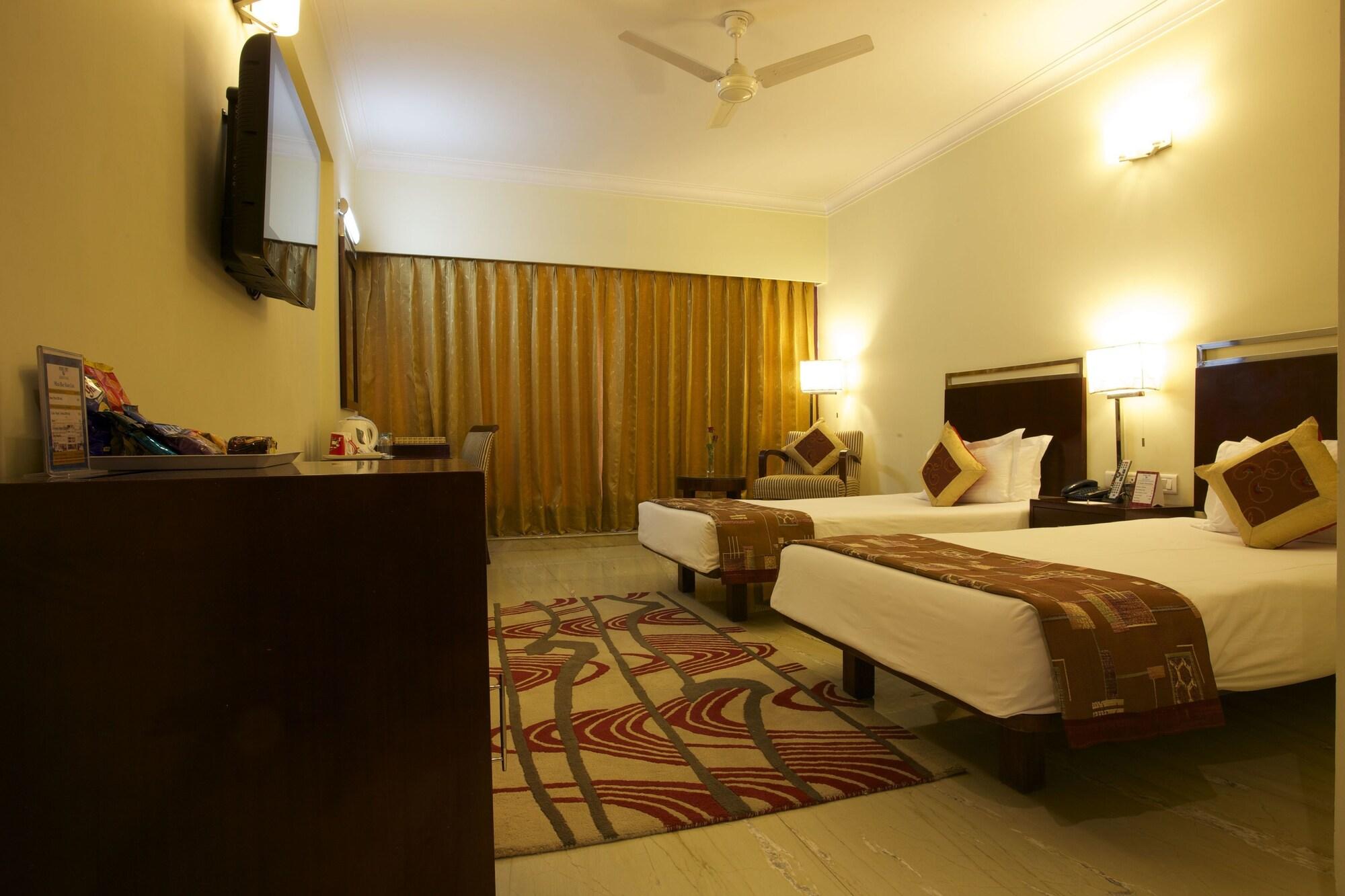 The Wall Street Beacon, Jaipur Luaran gambar